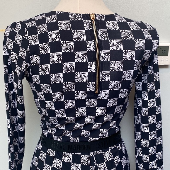 ❤️Steve Madden 2 piece Europe Roxy signature sleeveless catsuit  & top small - Picture 8 of 12